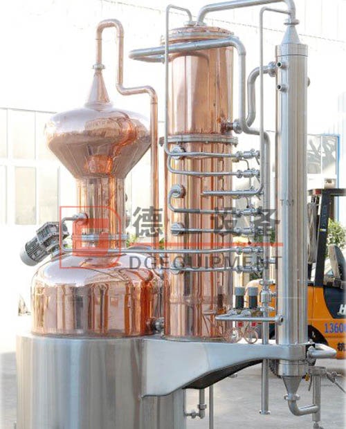 2000L Rom Gin Distillery Machine Koppar Lök Head Craft Destillationsutrustning till salu